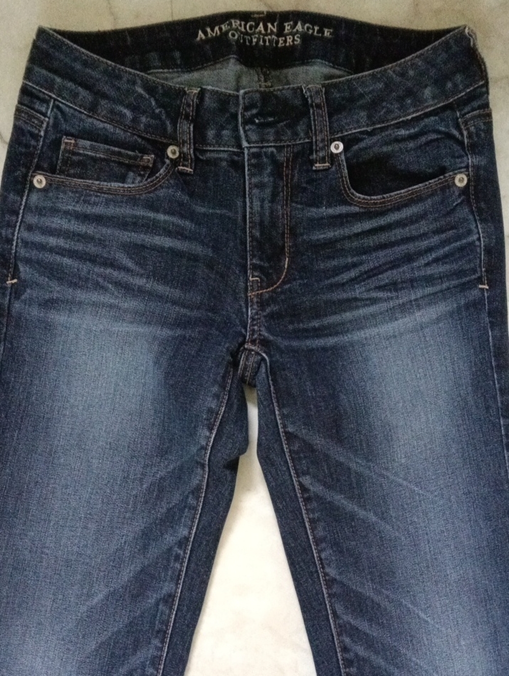 American Eagle Outfitters Women’s Dark Blue Skinny Jeans